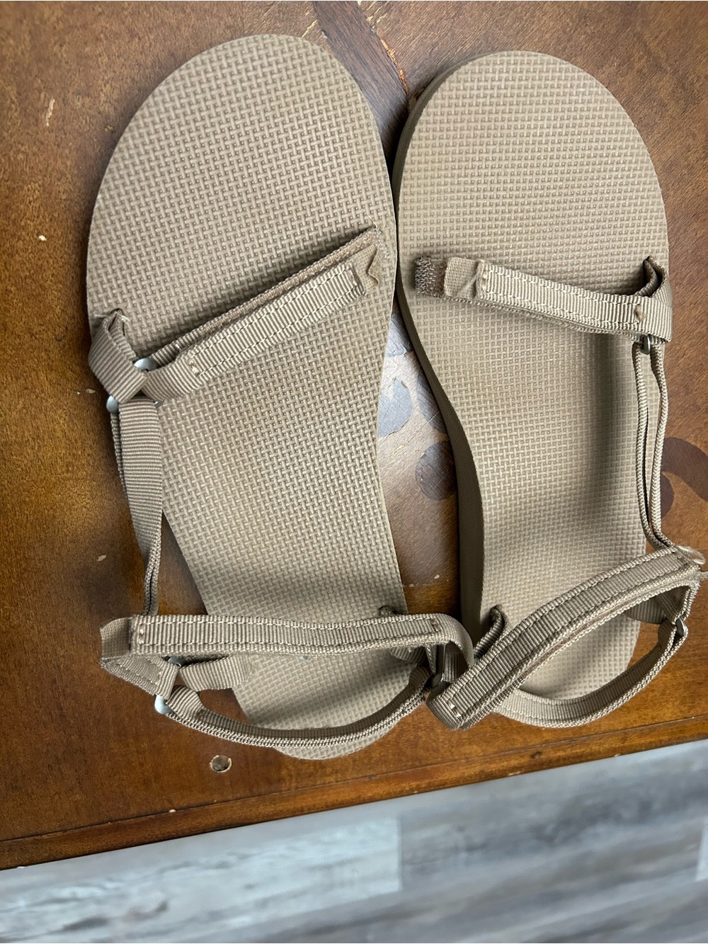 Teva Tan Webbing Outdoor Sandals - Picture 3 of 4